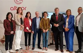 Altxor, el nuevo servicio público que orientará a las personas mayores de 60 años