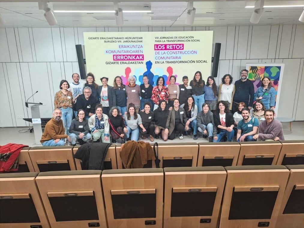 Construcción comunitaria para la transformación social